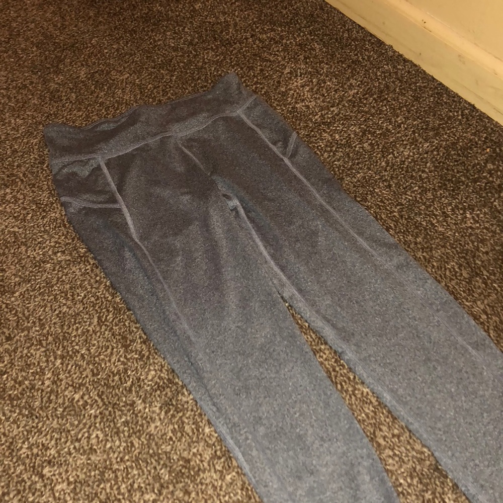 Leggings.